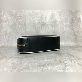 5BB117 [Кожа высшего сорта от произв