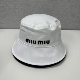 Классическая рыбацкая кепка Miu весна-