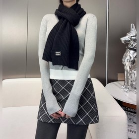 Шарф из кашемира Miu, подходящий как м