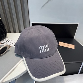 [Miumiu] Новая вышитая бейсболка по и
