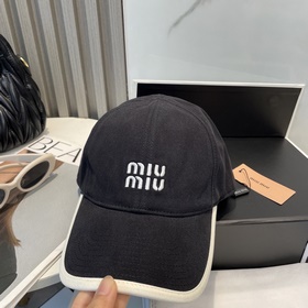 [Miumiu] Новая вышитая бейсболка по и