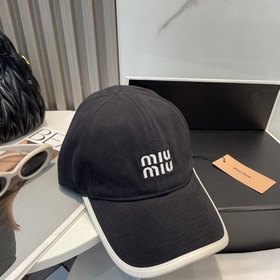 [Miumiu] Новая вышитая бейсболка по и