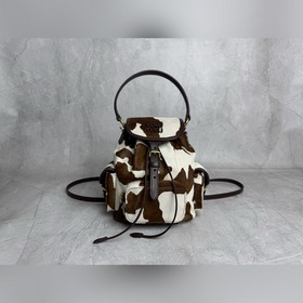 5BZ043 MIUMIU Новая рюкзачная сумка с
