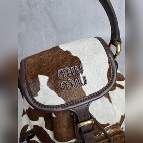 5BZ043 MIUMIU Новая рюкзачная сумка с