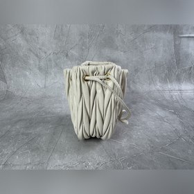 5ND022 (белый) — мини-сумка из кожи Na