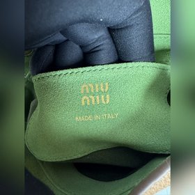 5BE097 Miu Сумочка через плечо из экс