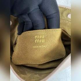 5BE097 Miu Сумочка через плечо из экс