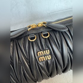5BF130 — новая модель рюкзака Miu в фо