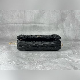 5BP086 MIU — новая сумка на цепочке, и