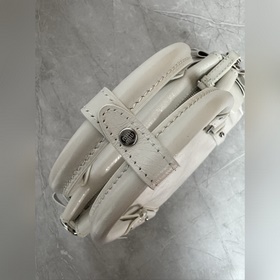 5BA327 (белый)Miu 26SS RIBBON Сумка ра
