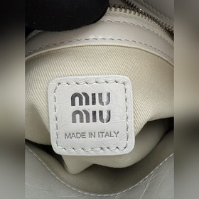 5BA327 (белый)Miu 26SS RIBBON Сумка ра