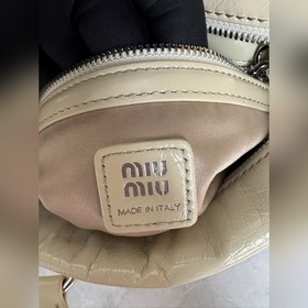 5BA327 (бежевый)Miu 26SS RIBBON Сумка 