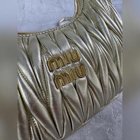 Сумка 5BC125 (золотистого цвета) от M,