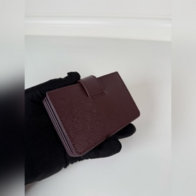 Новейший кошелек для карт с треугольны