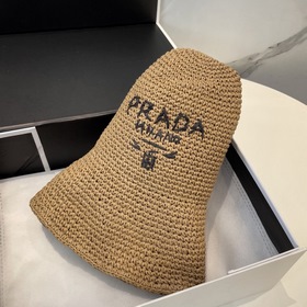 Новая модель соломенной шляпы Prada Ra