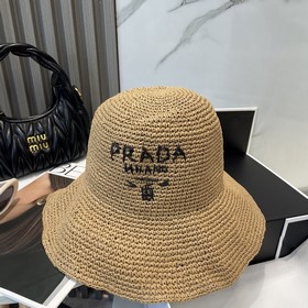 Новая модель соломенной шляпы Prada Ra