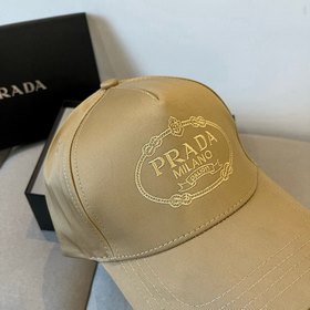 Новая классическая бейсболка PRADA — в