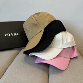Новая классическая бейсболка PRADA — в