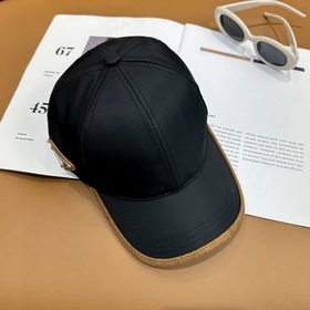 [Prada] Новая бейсболка, поступление 