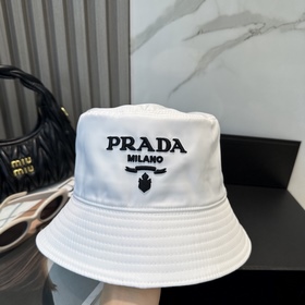 [Prada] Новая рыбацкая кепка Prada с в