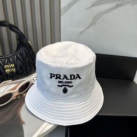 [Prada] Новая рыбацкая кепка Prada с в