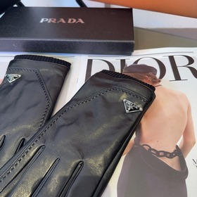 Новые мужские перчатки Prada из овечье