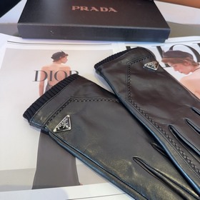 Новые мужские перчатки Prada из овечье