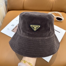 [PRADA] Популярная рыбацкая кепка из 