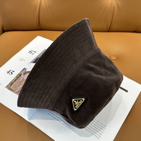 [PRADA] Популярная рыбацкая кепка из 