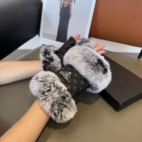 Перчаткиз овечьей кожи Prada, модные п