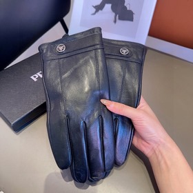 Новые мужские перчатки Prada из овечье