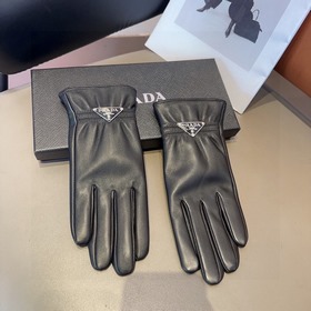 Перчаткиз овечьей кожи Prada, модные п