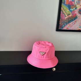 [PRADA] Новая модель 2026 года： лакон