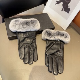 Короткие перчатки Prada из меха кролик