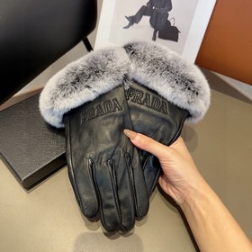 Короткие перчатки Prada из меха кролик