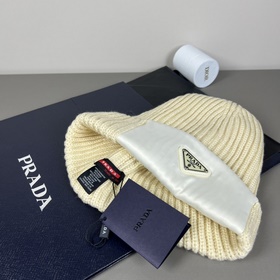 [PRADA] — это гарантия качества шерсти