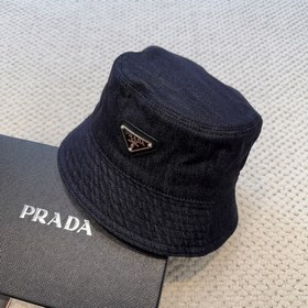 Денимная кепка Prada в форме переверн