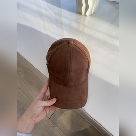 Бейсболка Prada из замши из коллекции