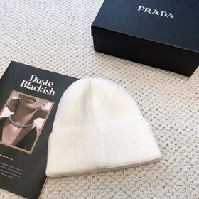 Новая женская вязаная шапка Prada с тр