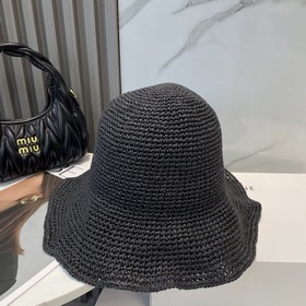 Новая соломенная шляпа Prada из рафии,