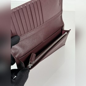 Мужской портфель PRADA с крестообразны