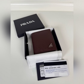 Короткий кошелек PRADA универсального 