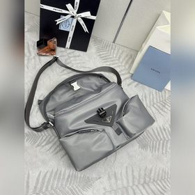 Новая модель мужской сумки через плеч