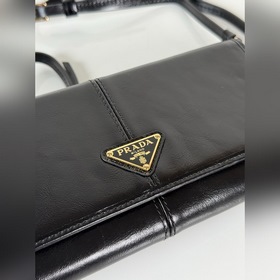 Этот кошелек отличается изысканным диз