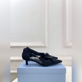 PRADA 26SS Новая коллекция весна-ле