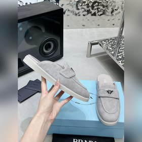 PRADA Пара модных лоферов-сандалий PR