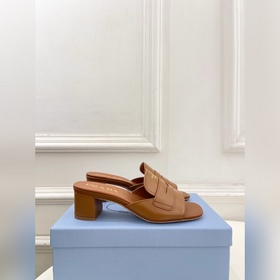 PRADA 26SS Новая коллекция весна-ле
