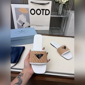 Новая модель PRADA от Pu Jia： плетеный