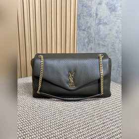 Новая модель Calypso от YSL отличается