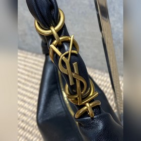 Сумка YSL 26S5 Amalia изготовлена из т
